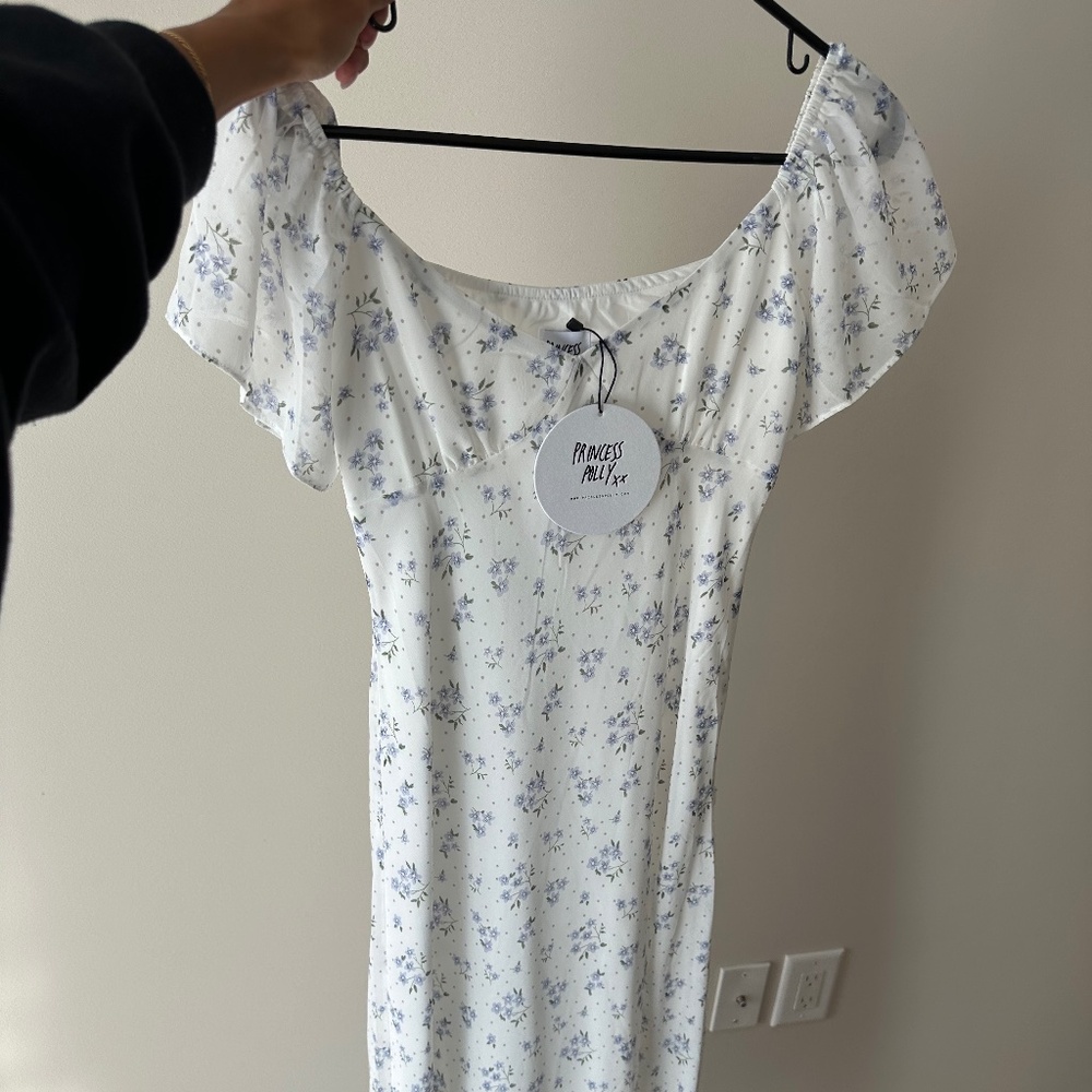 Flutter Sleeve Floral Dress